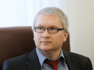 Inflacja będzie spadać. Eryk Łon z RPP mówi o "tendencji antyinflacyjnej"