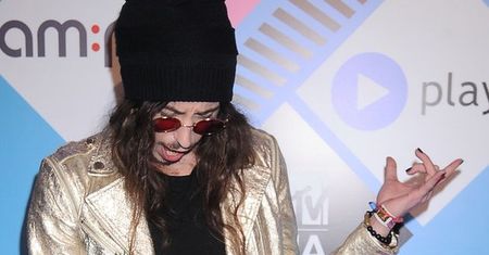 Sposoby Michała Szpaka na kapryśny show-biznes