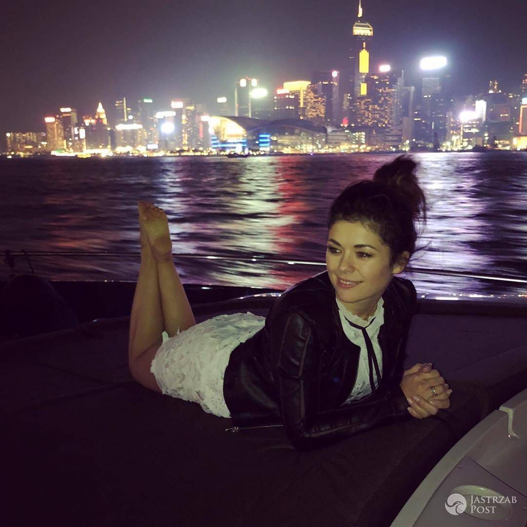 Katarzyna Cichopek kusi nogami w Hong Kongu