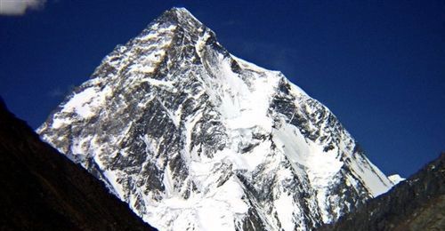 14 wspinaczy zaginęło w drodze na K2, 4 nie żyje