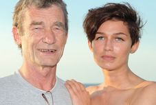 Kiersznowski i młoda dziewczyna - ta miłość kwitnie!