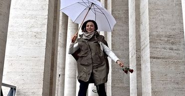 Deszczowa Wielkanoc Kingi Rusin w Rzymie