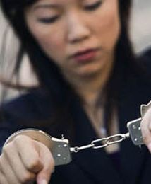 Pracodawcy coraz częściej łamią prawo pracy