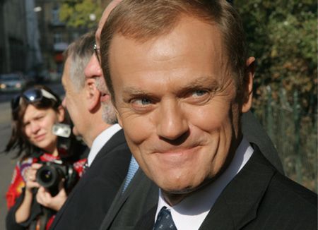 Tusk: ubiegamy się o władzę nie dla zaszczytów