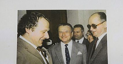 Druga część dokumentów z szafy gen. Kiszczaka