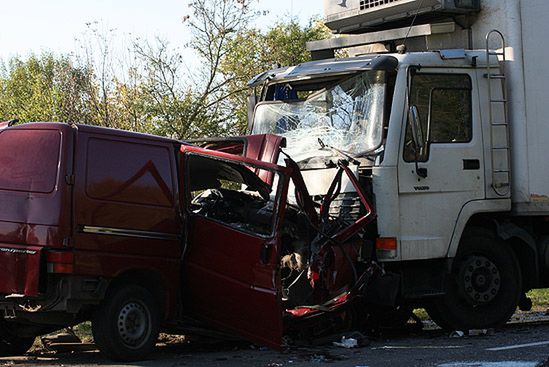 Szokujące zeznania: świadek obejrzał wypadek i odjechał