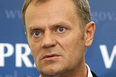 Posłowie: Tusk ma prezydenturę w kieszeni