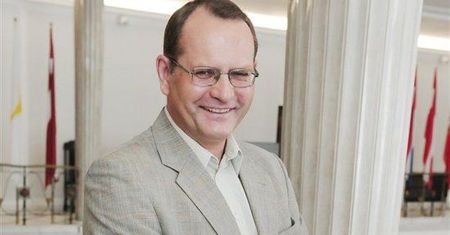 Kłopotek: wstyd być posłem