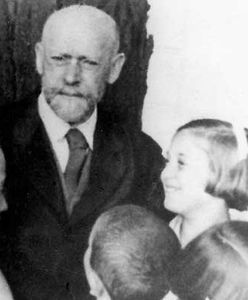 Janusz Korczak: śmierć nie jest trudna, znacznie trudniejsze jest życie