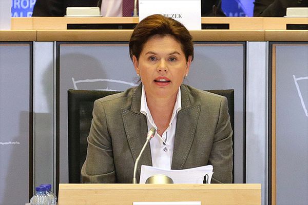 Alenka Bratuszek, słoweńska kandydatka na komisarza UE, zrezygnowała