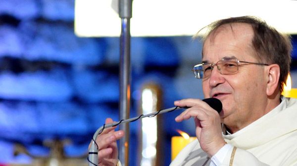 Założyciel i dyrektor rozgłośni radiowej Radio Maryja ojciec Tadeusz Rydzyk