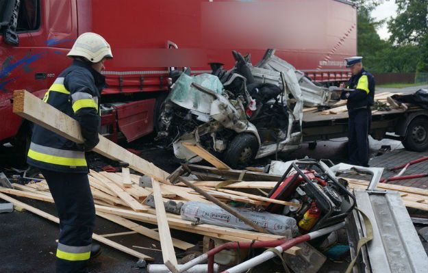 Tragiczny wypadek w Sierakowie. Zginął 34-latek