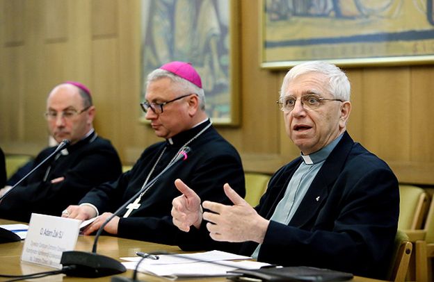 Episkopat podał wytyczne ws. księży-pedofilów. Oskarżony o molestowanie duchowny będzie odsunięty