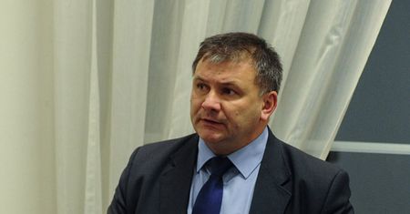 Rzecznik KRS Waldemar Żurek pod specjalnym nadzorem. "Wolę zapłacić karę, ale chronić moją rodzinę"