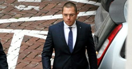 Nieoficjalnie: Wiceszef Agencji Wywiadu Piotr Krawczyk miał wypadek samochodowy
