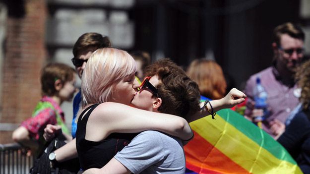 Zwolennicy ruchu LGBT na ulicach Dublina
