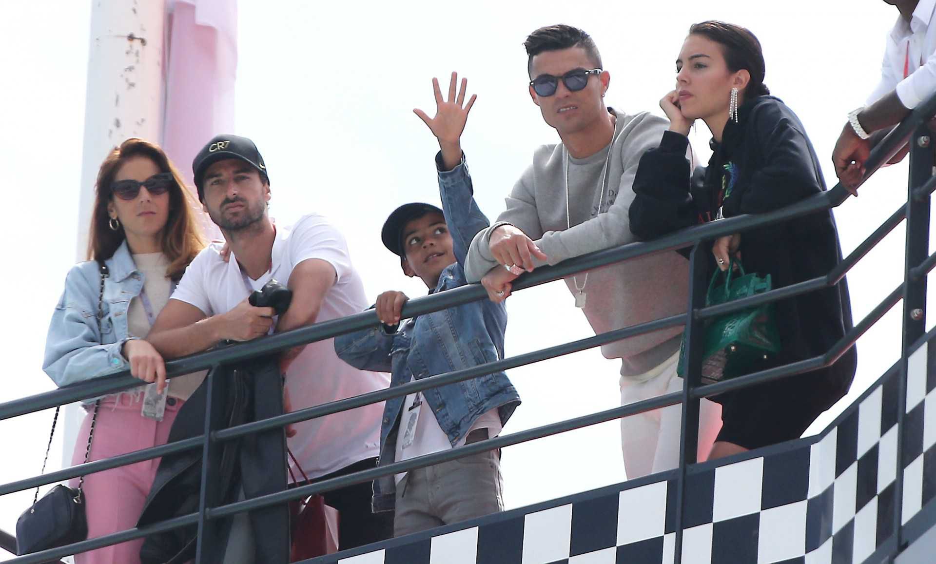 Cristino Ronaldo z synem i partnerką Georginą Rodriguez na Grand Prix Monaco 2019