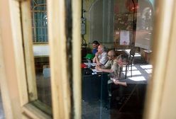 "Izolować bojówkarzy Giertycha"