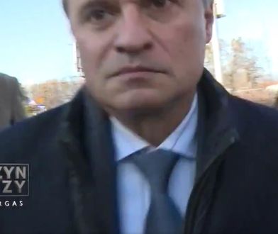 "Szarża" Leszka Czarneckiego na ekipę TVP. Roman Giertych: Kolejny skandal pseudodziennikarzy