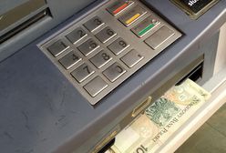 Bankomat wypłacał za wysokie nominały. Po roku bank ściga klientów