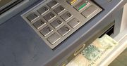 Bankomat wypłacał za wysokie nominały. Po roku bank ściga klientów