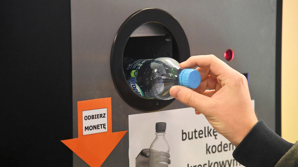 Pomysł premiera oznacza gigantyczne wydatki dla sieci handlowych