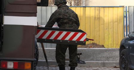Alarm bombowy w Białymstoku. Policja zatrzymała podejrzanego