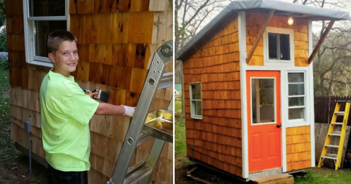 A 13-Year-Old Teenager Built a House in the Garden Himself. Inside It Looks Even Better!