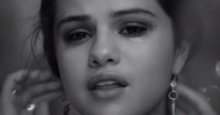Selena Gomez napisała piosenkę o związku z Justinem Bieberem? [wideo]