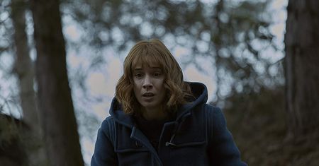 "Nieświadomi" to gorzki obraz czeskiej transformacji. Recenzja serialu szpiegowskiego HBO