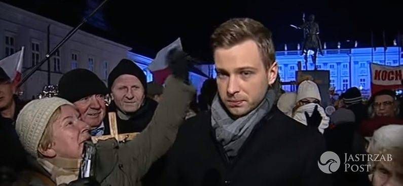 Dziennikarz TVP Info zaatakowany pod Pałacem Prezydenckim