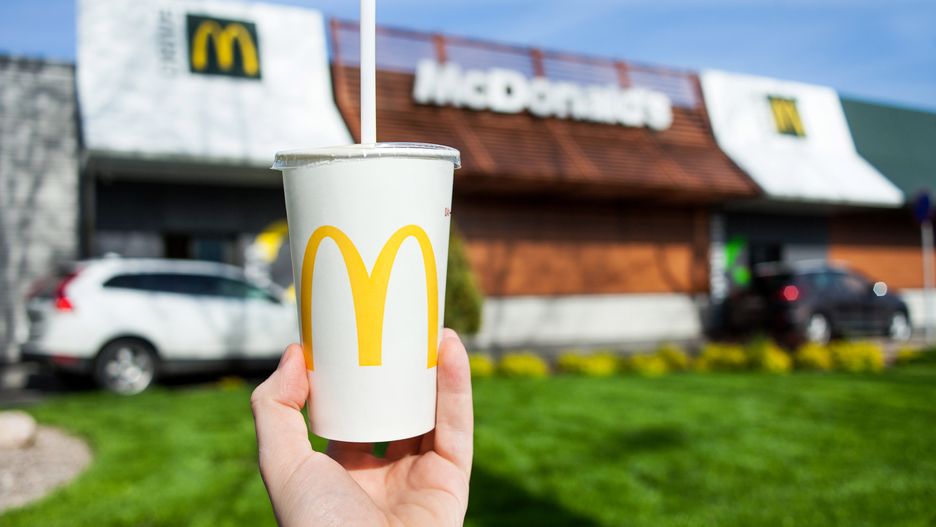McDonald spróbował wprowadzić ekologiczne słomki