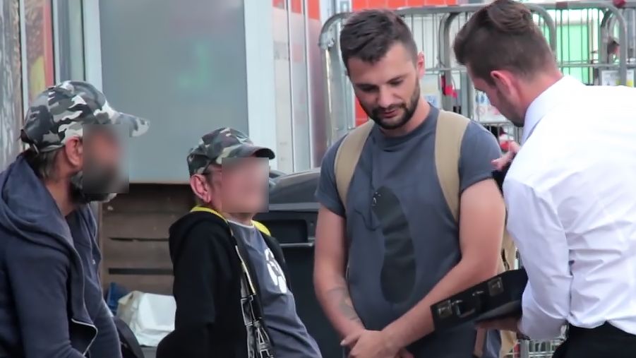 Kadr z eksperymentu opublikowanego na kanale Brzoza TV