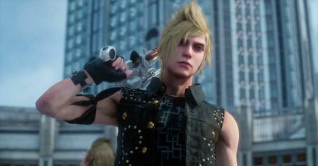 A pod choinkę dostała... wiadomość od Prompto z Final Fantasy XV