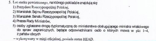 Dokument zawiera procedury dotyczące lotów czterech najważniejszych osób w państwie 