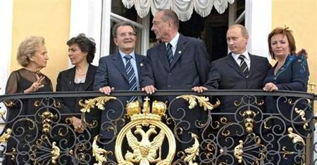 Rozpoczęła się oficjalna część szczytu G-8