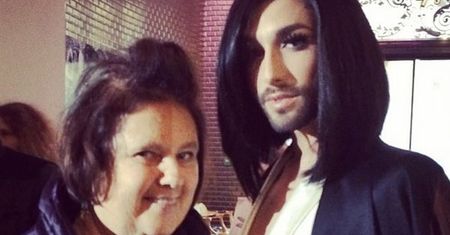 Conchita Wurst przeszła metamorfozę i pozbyła się długich loków