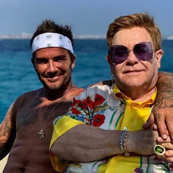 Beckhamowie na wakacjach u Eltona Johna