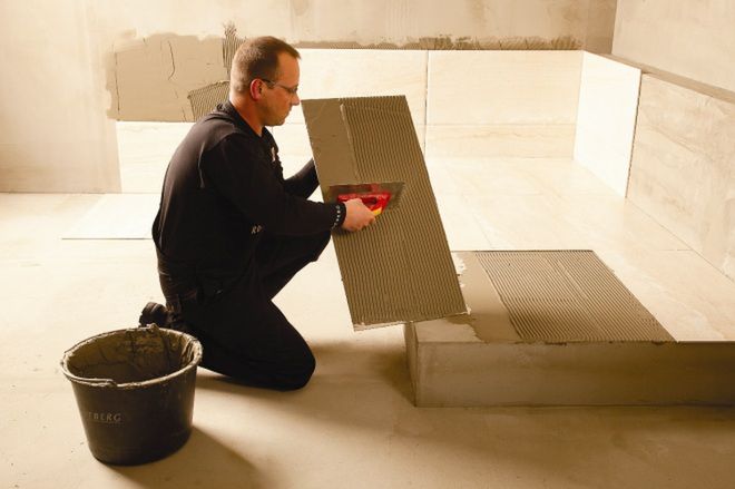 Remont łazienki. Układanie p�łytek ceramicznych krok po kroku