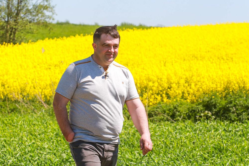 Zbyszek Kraskowski to sympatyczna postać z programu "Rolnik szuka żony"