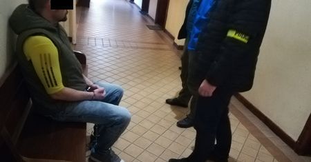 Toruń. Morderstwo sprzed lat wyjaśnione. Sprawca próbował zmienić tożsamość