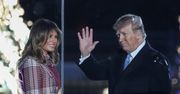 Melania Trump pojawiła się u boku męża i zapaliła świąteczne lampki. Wszyscy patrzyli tylko na nią