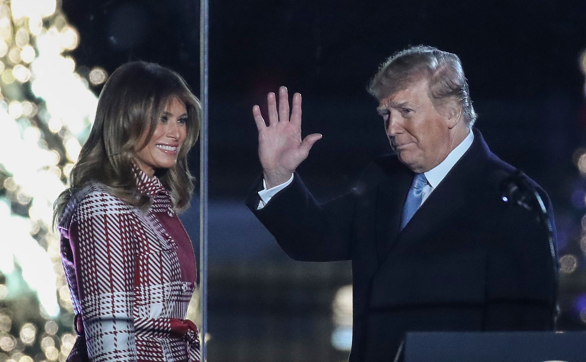 Donald Trump z żoną Melanią wzięli udział w uroczystym zapalaniu lampek na choince