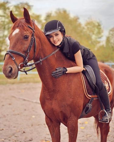 Anna-Maria Jaromin interesuje się jazdą konną