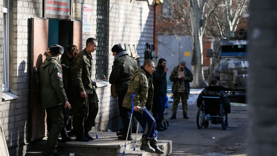 Ukraińscy żołnierze w szpitalu w Bachmucie koło Doniecka