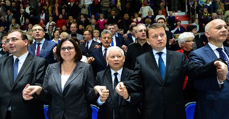 Ustawa o IPN zaszkodzi PiS? Najnowszy sondaż
