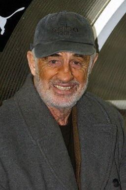 Belmondo ojcem w wieku 70 lat