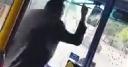 "Każę cię deportować, sp*****aj do swojego kraju". Polski kierowca zaatakowany w Londynie. Brytyjczyk wpadł w furię