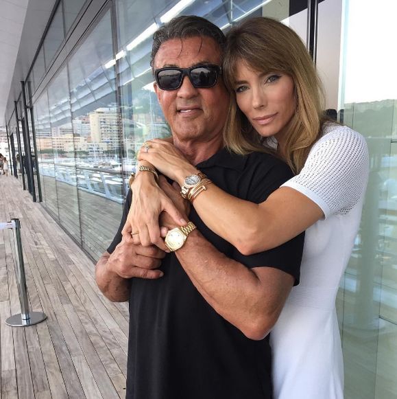 Jennifer Flavin: żona Sylvestra Stallone jest od niego młodsza o 22 lata. Widać?