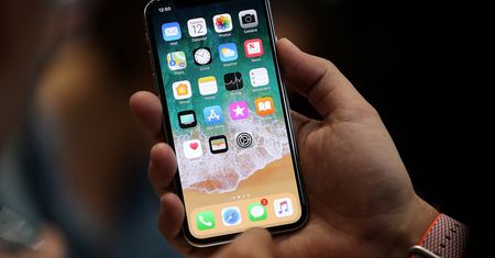 Apple zaliczył wpadkę na prezentacji iPhone X. Nie zadziałała najważniejsza nowa funkcja